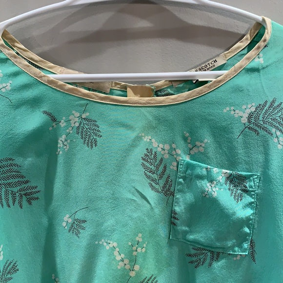 Scotch and Soda flower pattern neon green blouse - Picture 4 of 10